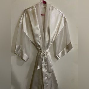 Fredericks satin robe